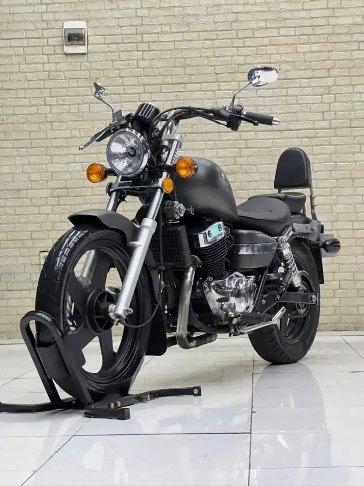 CRUISER 250cc HARGA EKONOMIS. BENELLI PATAGONIAN EAGLES 250 TH 2020