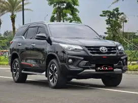 Toyota Fortuner 2019
VRZ TRD 2.4 Automatic
Diesel (4x2) mobil diesel