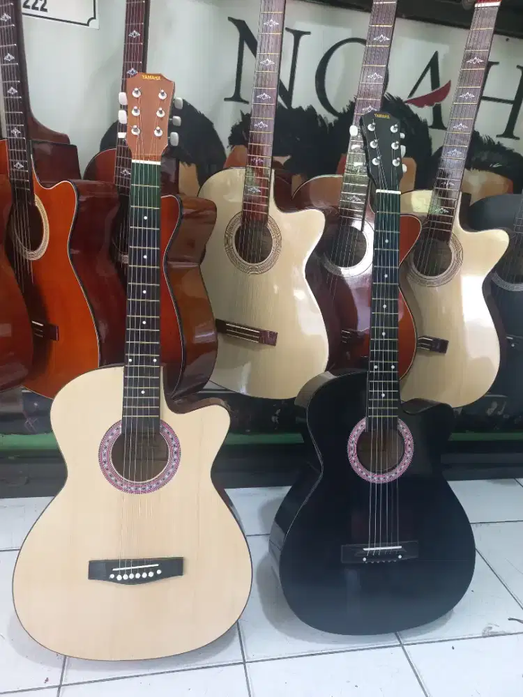 Gitar akustik pemula string glossy