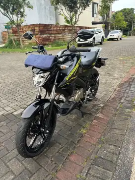 Vixion 2022 Black