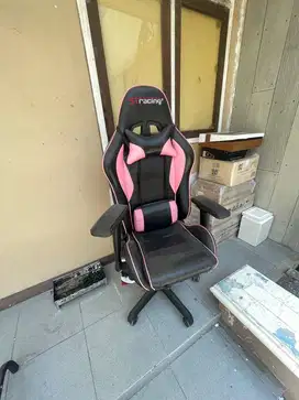 Kursi Gaming ST Racing Classic Series Pink