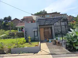 Rumah modern Tahap 3 New Grand cinunuk kota Bandung