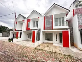 DIJUAL UNIT RUMAH BARU SIAP HUNI DI JATIBENING - KOTA BEKASI DEKAT STASIUN LRT CIKUNIR [AR166]