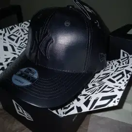 Topi NY new era Cap 9fifty fullblack