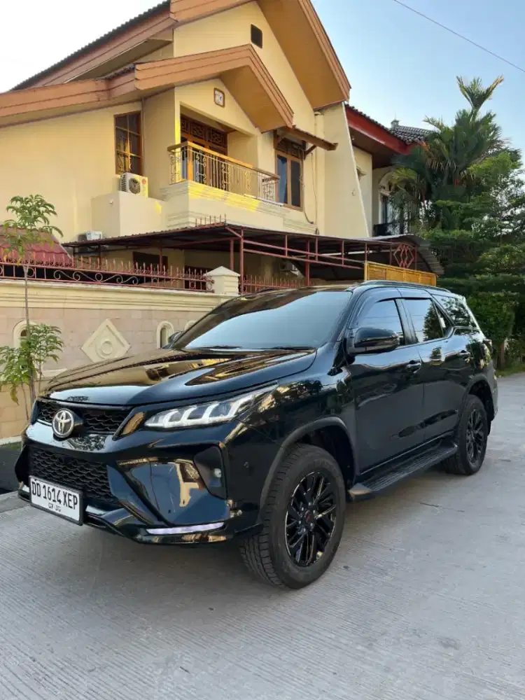 Jual fortuner 2019 solar