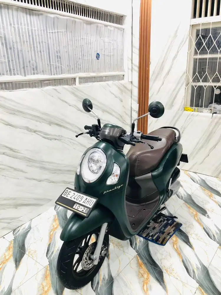 HONDA SCOOPY NEW PRESTIGE ISTIMEWA 2024 Pajak Hidup
