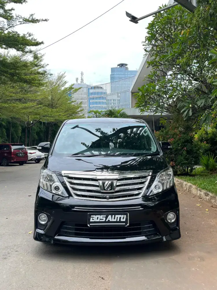 Toyota Alphard SC PS 2013