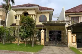 DIJUAL RMH VILLA BUKIT MAS CLUSTER MONACO SBY BARAT DKT PAKUWON MALL