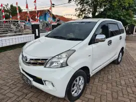 Avanza 2012 manual putih