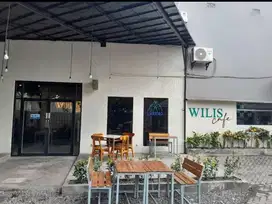 Dijual Hotel Sukomanunggal Ada Usaha mix Hotel, Cafe dan Es Krim