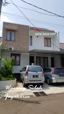 Rumah Bagus 2 Lt dlm Cluster MURAH area Warung Sila, Jagakarsa, Jaksel