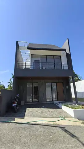 Rumah Villa Nuansa Asri View Pegunungan di Dago Bandung