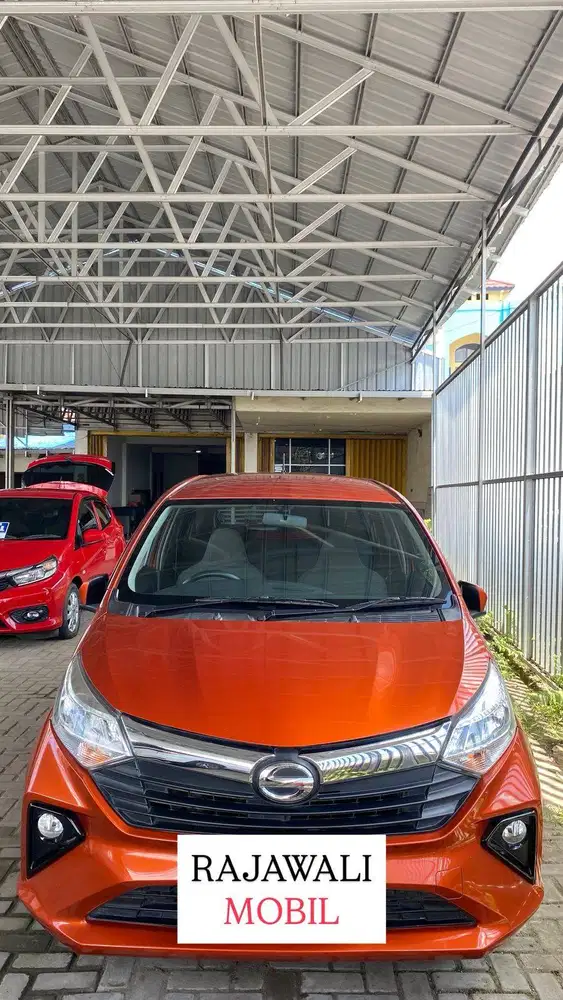 DAIHATSU SIGRA R DELUXE 2019