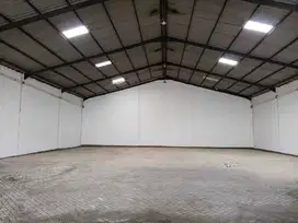DISEWAKAN GUDANG Baru Renov Pergudangan Margomulyo SURI MULIA