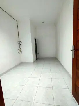 Dhyana rumah jelambar 3 lantai uk 4x17m akses lokasi 2 mobil
