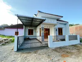 RUMAH BARU SIAP HUNI STRATEGIS DI SLEMAN TIMUR