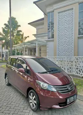 HONDA FREED SUPER MULUS
