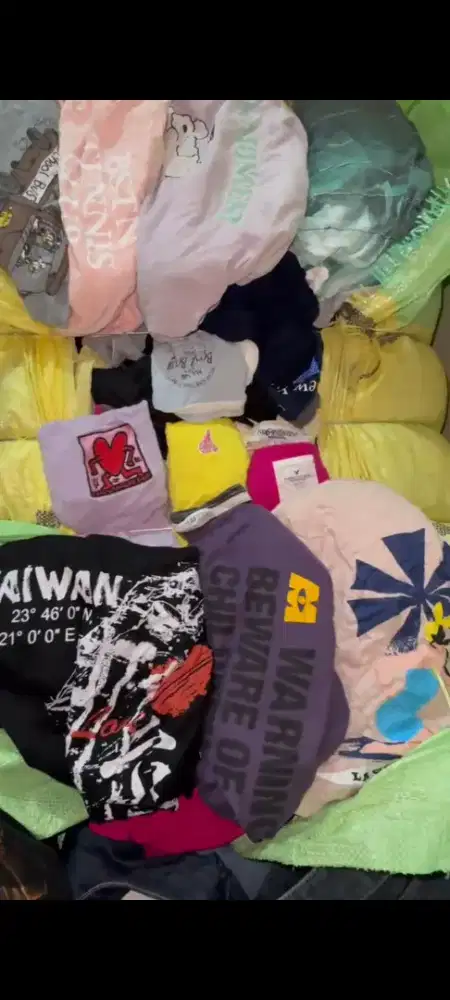 Dijual 1ball PL isi 600-650pcs atasan kaos wanita lengan pendek korea