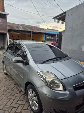 Toyota Yaris 2010 Bensin