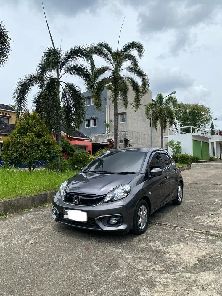 Brio E CVT Matic 2017 Km 20rb Record Antik