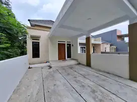 Dijual Rumah Siap Huni 2KT di Selatan Kampus UII Jl Kaliurang, SHM Rea