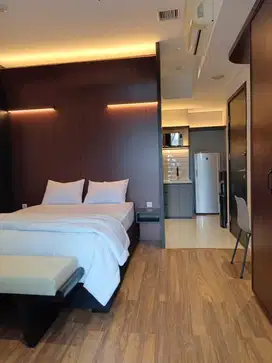 Disewakan unit Studio 40 M2 lantai 7 Apt The Aspen Peak Residence