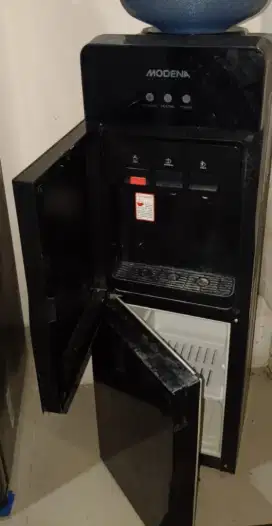 Dispenser Merk Modena