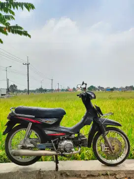 Honda Astrea Grand