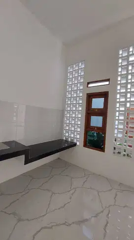 rumah pesan bangun daerah luwes gentan ke timur