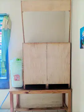 Booth portable makanan minuman