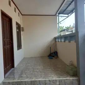 Di sewakan rumah dekat undip tembalang