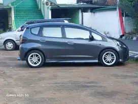 Honda Jazz 2010 Bensin
