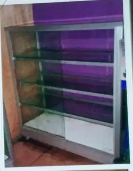 Di Jual Etalase bekas pakai