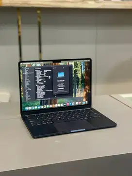 Apple macbook air M4 256gb 13inch