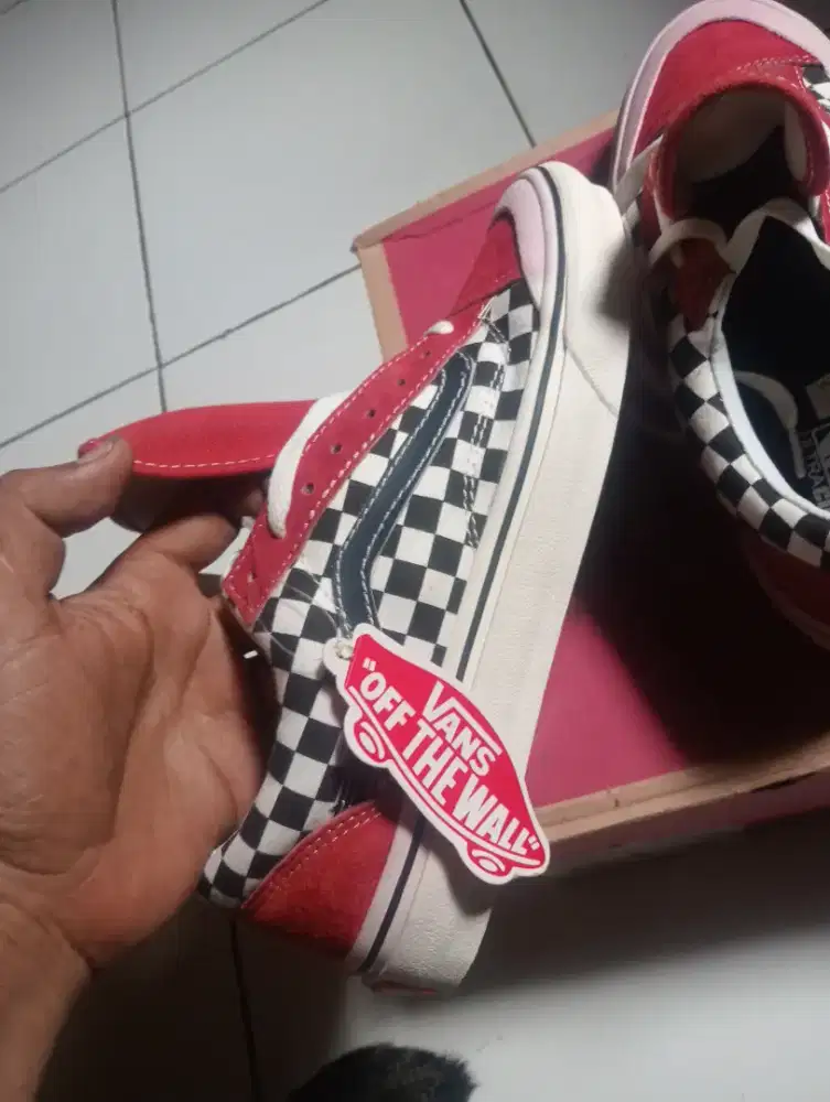 Sepatu Vans size 42