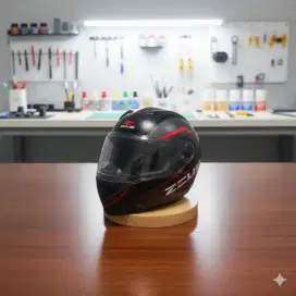 Helm ZEUS 811 *Helm Rawatan*