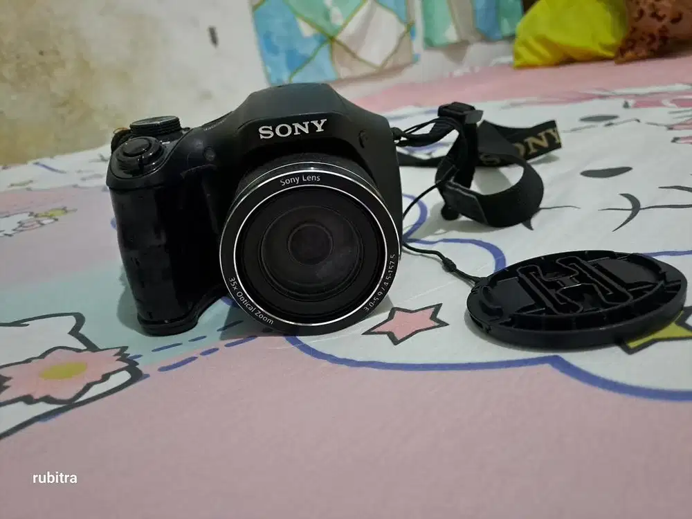 Kamera Sony pakai batre