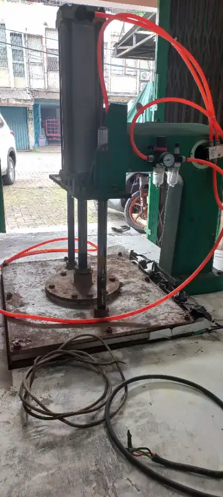Mesin Press Emboss Sablon