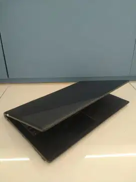 8.(T11)LAPTOPTOSHIBADESAIN|i7gen8|8GB|256GB|16inci|cocokuntukkantoran