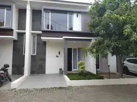 Rumah siap Huni Neo Griya Alecandra cibubur type Swarma