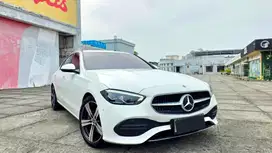 [KM 4.000]MERCY C200 EQ BOOST AVANTGARDE PUTIH 2022 GRESS #AMG