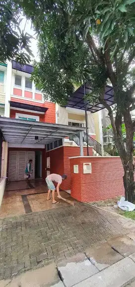 Disewa Rumah Puri Mansion Cluster : Edinburgh UK : 8x15