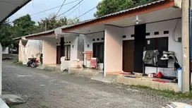 Sewa rumah bisa bulanan 2 KT + 1 KM + Parkir Mobil + All in