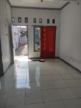 SEWA KONTRAKAN JAKTIM 2KAMAR TIDUR 1KAMAR MANDI,HALIM JAKARTA TIMUR