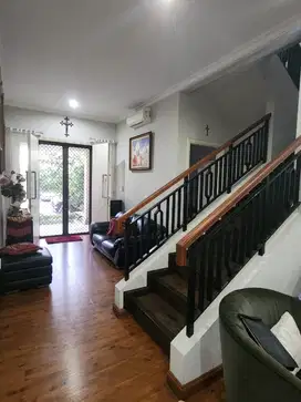 Dijual Rumah Luas 162 m 4 Kamar di Gading Serpong dekat Sekolah Kipina
