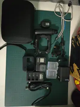 Gopro 8 fullset dan asscoris full nego