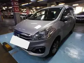 DP Rendah  7JT Suzuki Ertiga 1.4 GX Bensin-MT 2016 Abu