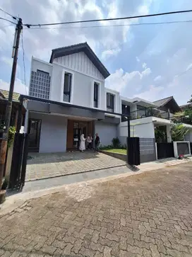 Dijual rumah baru  diBintaro,siap huni. Dekat Bintaro plaza