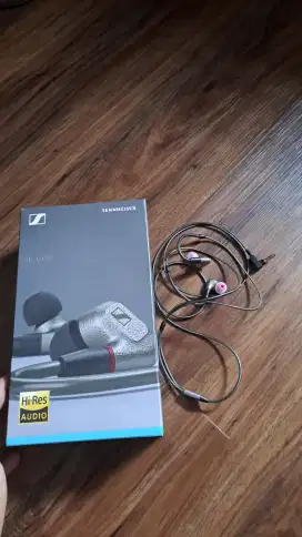 Senheisser IE600