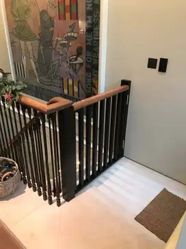 railing tangga minimalis kayu